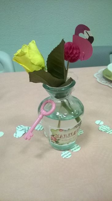 mini vase...