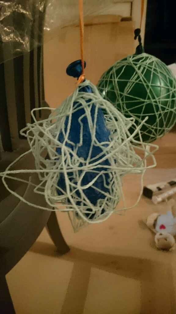 Boules en rotin, mais en laine.. en cours.. - 1