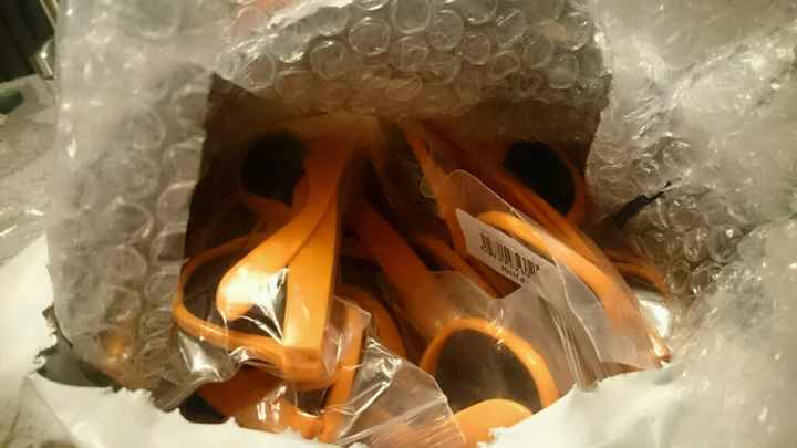 Lunettes de soleil pour les invités - 1
