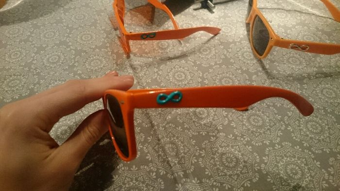Lunettes de soleil pour les invités - 2