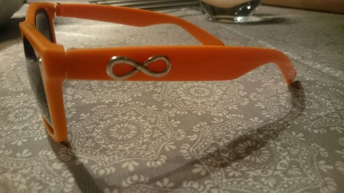 Lunettes de soleil pour les invités - 3