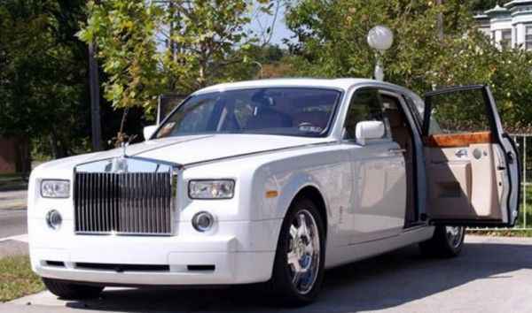 Limousine ou voiture de luxe - 1