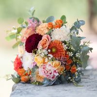 Le bouquet de fleurs : blanc ou de couleurs ? - 1