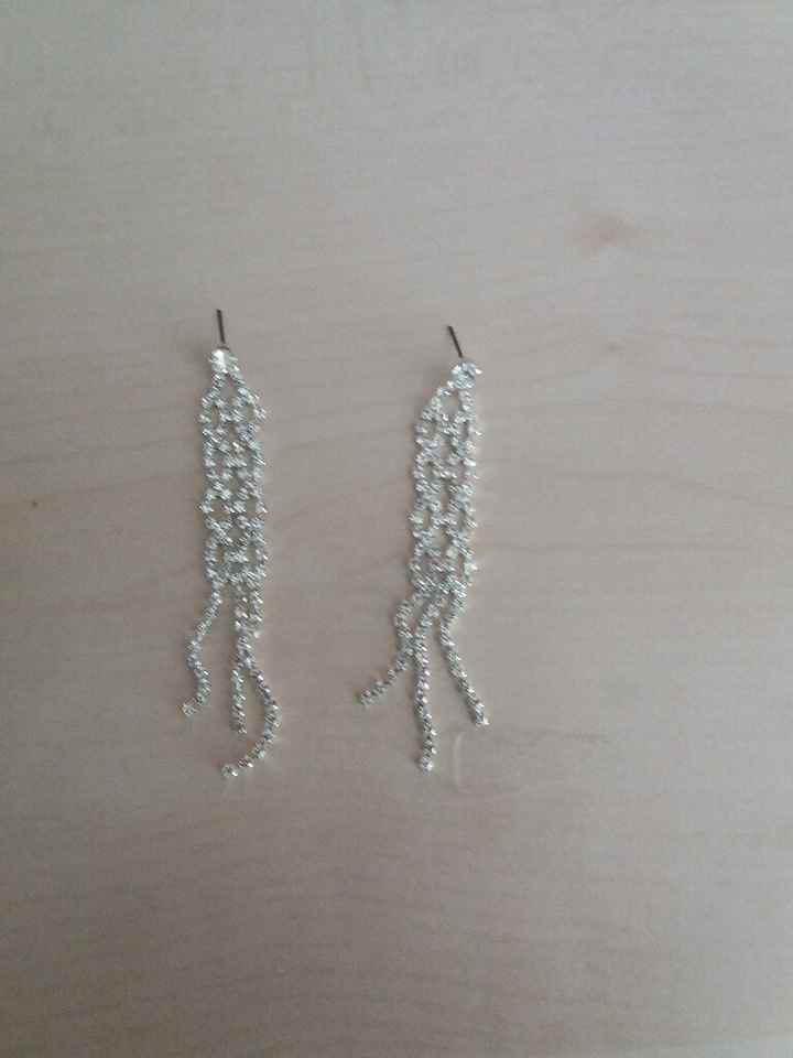Besoin d'aide boucle d'oreille - 1