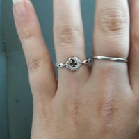 Avez-vous publié une photo de votre bague de fiançailles ? - 1