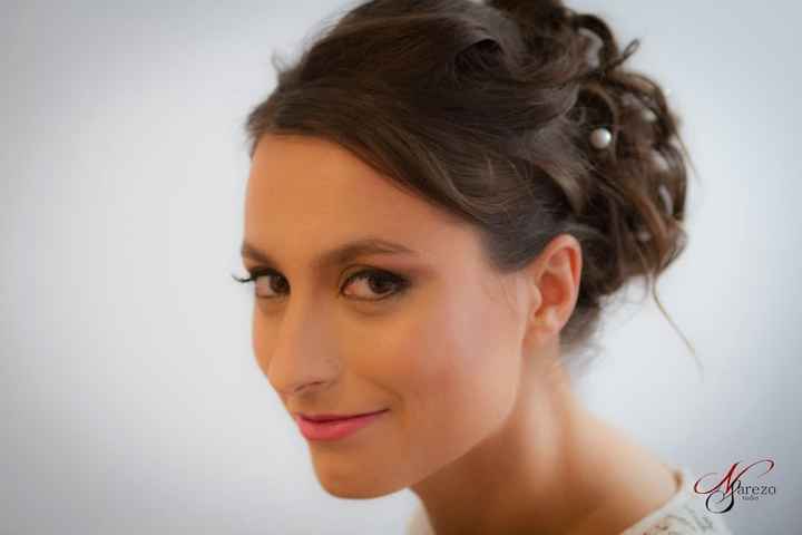 essai maquillage et coiffure