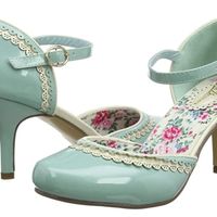 Help montrez moi vos chaussures ! - 1