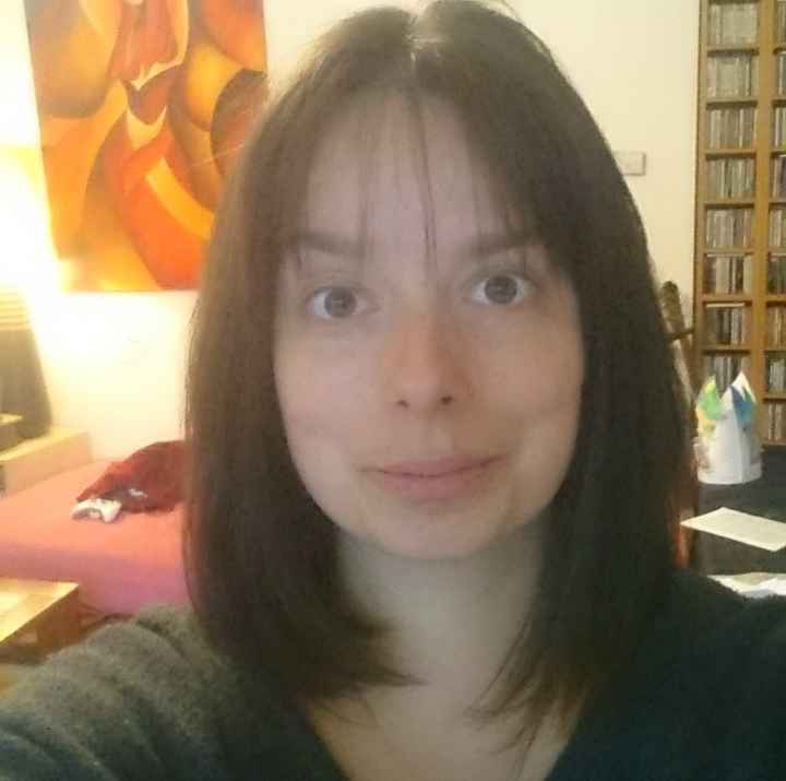 Moi (avec une frange trop longue...)