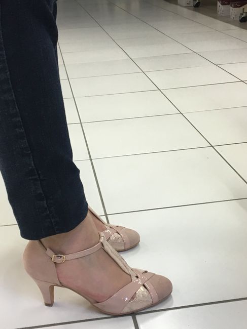 Chaussures trouvées - 2