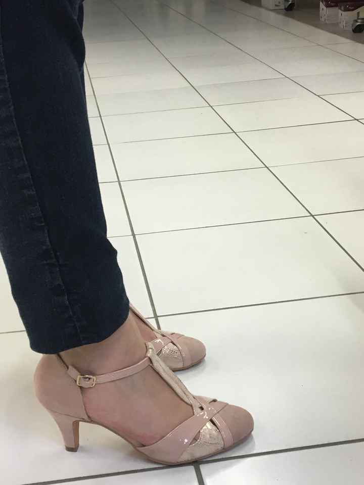 Chaussures trouvées - 2