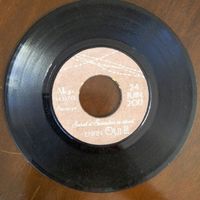 Faire-parts rétro avec des vinyles - 1