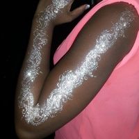 Tatouage à la poudre de cristal - 1