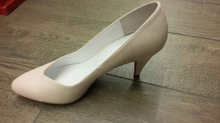 Montrez moi vos chaussures - 1
