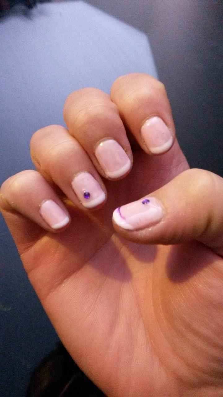 Vous et vos ongles ...  - 1