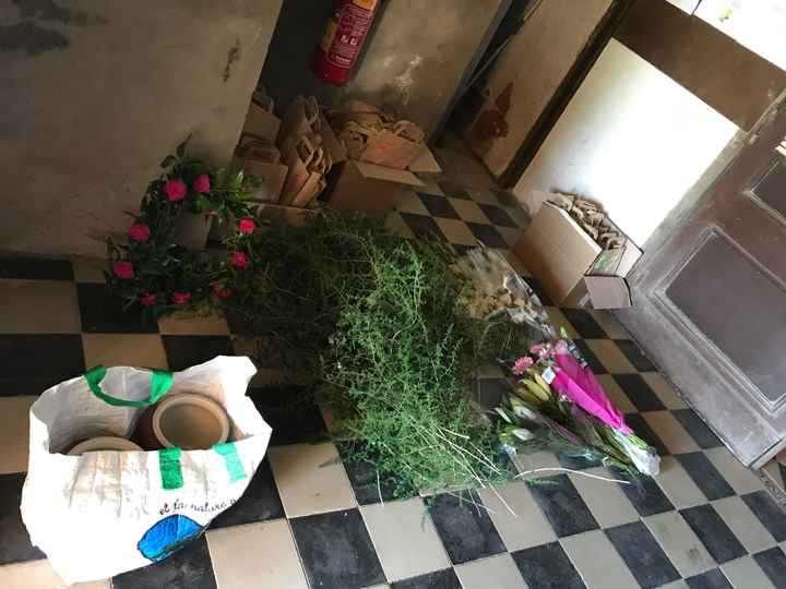  Aujourdhui on squatte notre eglise - 1