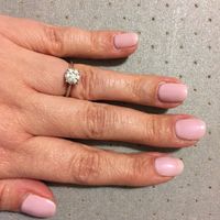 moi j'avais un rose nude très clair (qui était moins clair en vrai que sur la photo)