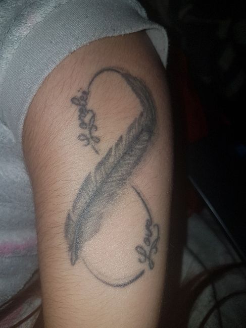Mariée tatouée quel choix de robe ? - 1