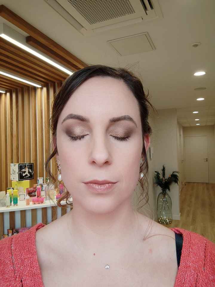 Coiffure et maquillage - 4