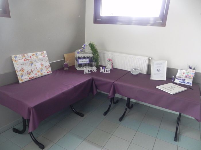 table urne et livre d'or 