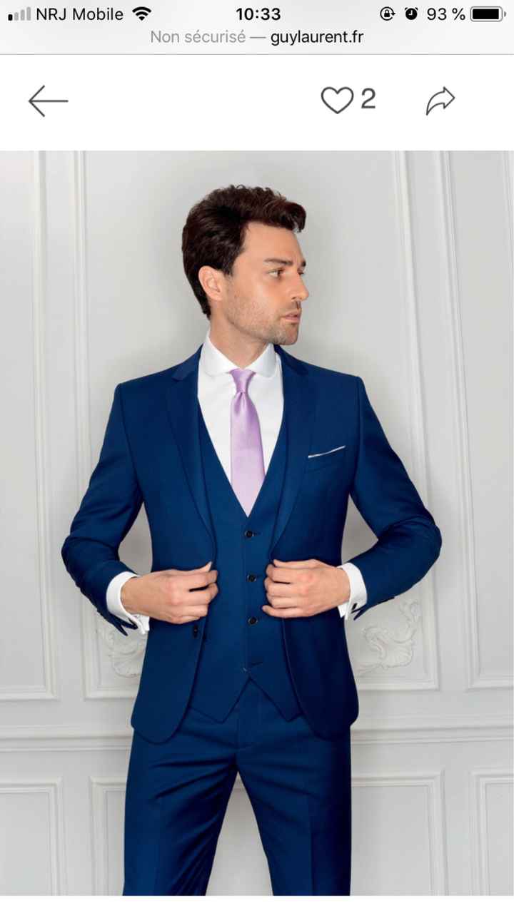 Quelqu’un aurait une photo en vraie de ce costume ? - 1