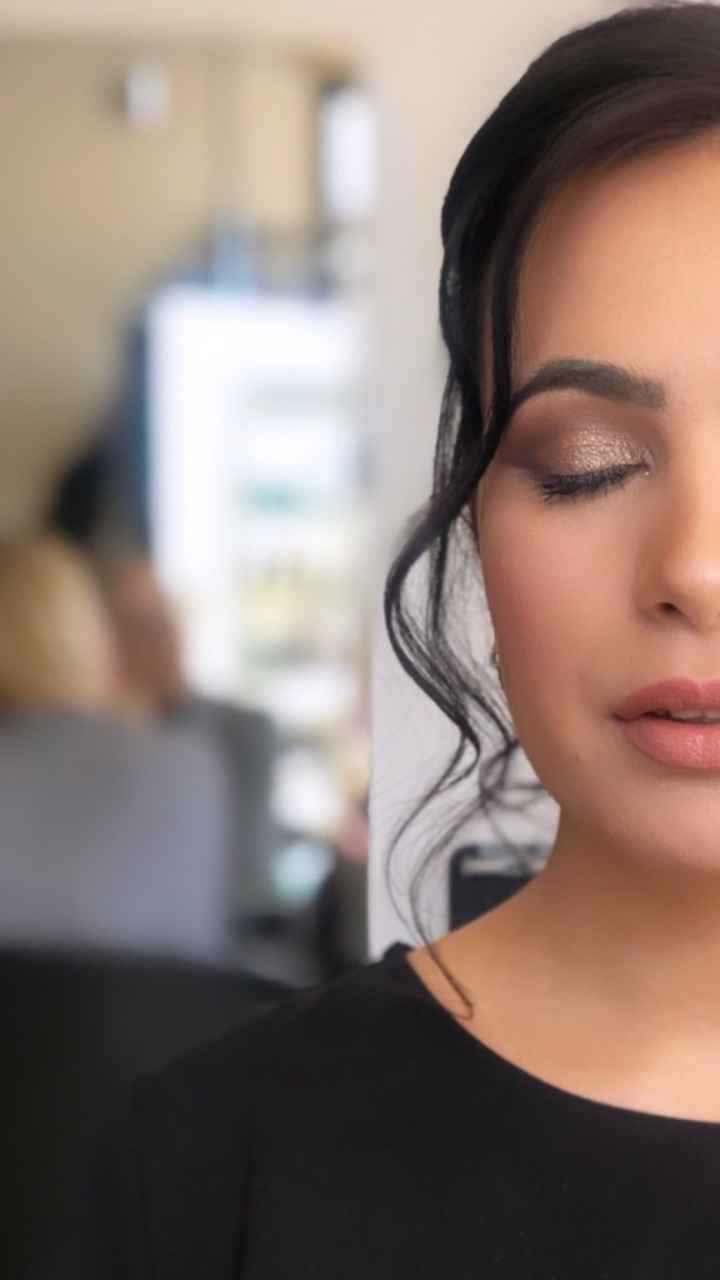 Avis coiffure & maquillage - 1