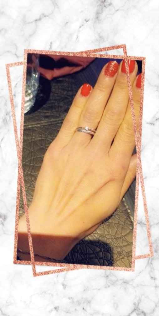 Ta bague de fiançailles sur le Pinterest de Mariages.net ça t'intéresse ? ❤️ - 1