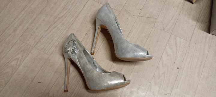J'ai enfin trouvé mes chaussures - 1