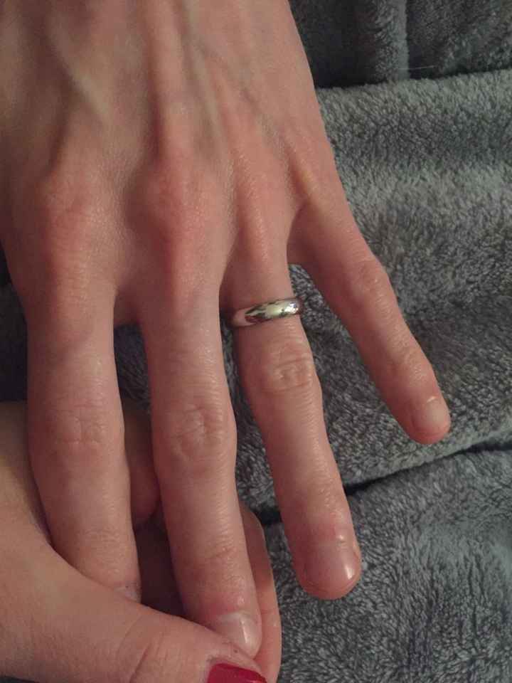 Montrez-nous vos bagues de fiançailles :p - 1