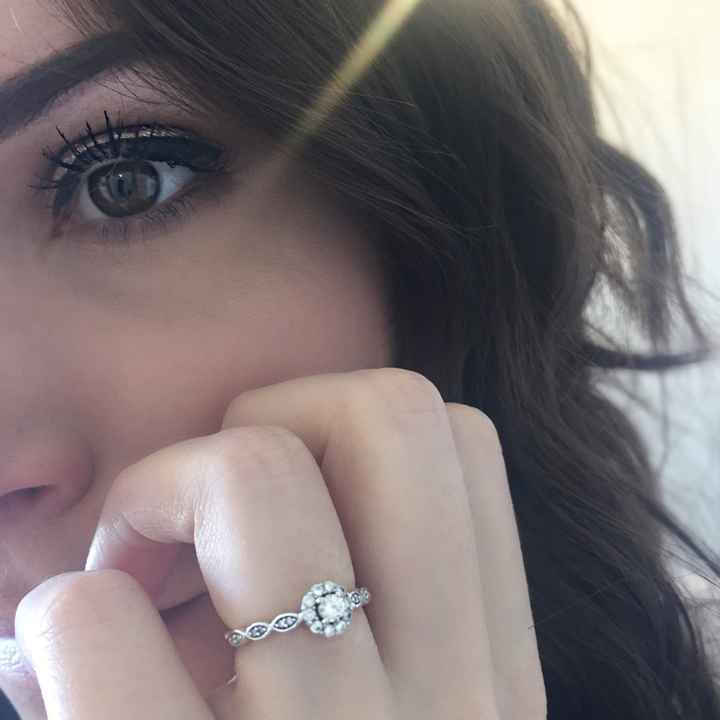 Et vous à quoi ressemble votre bague de fiançailles ? - 1