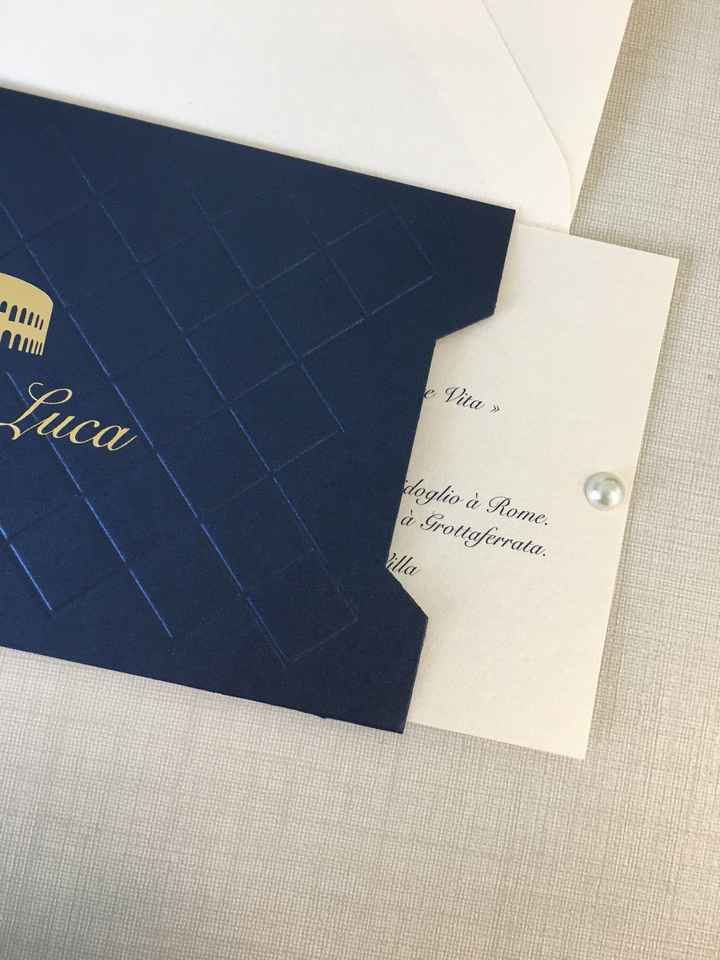 Faire-part bleu roi trop sombre?? - 1