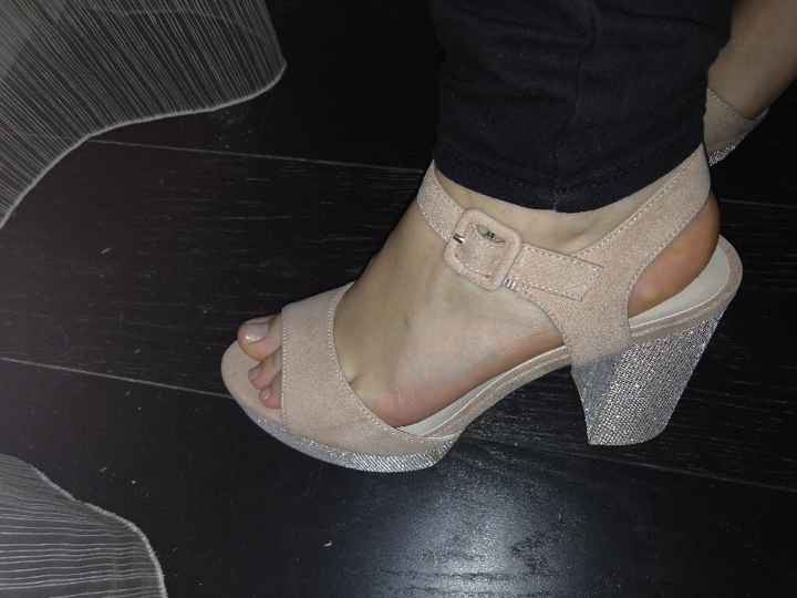 Chaussures - 1