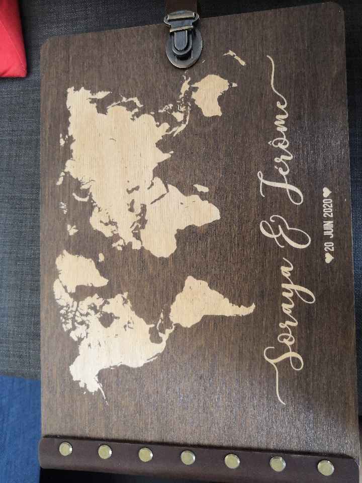 Livre d'or reçu + 2 albums photos - 1