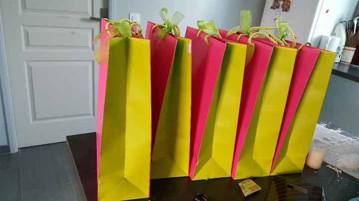 Mes sacs et contenants cadeaux pour nos témoins - 1