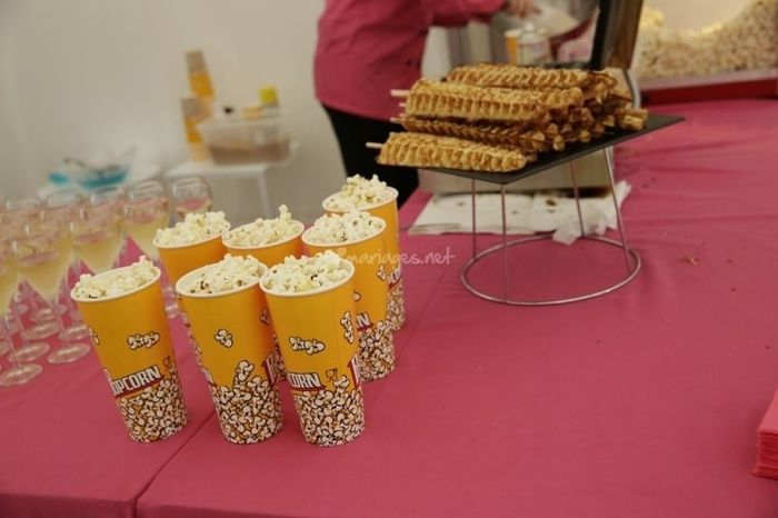 POP CORN MOVIE