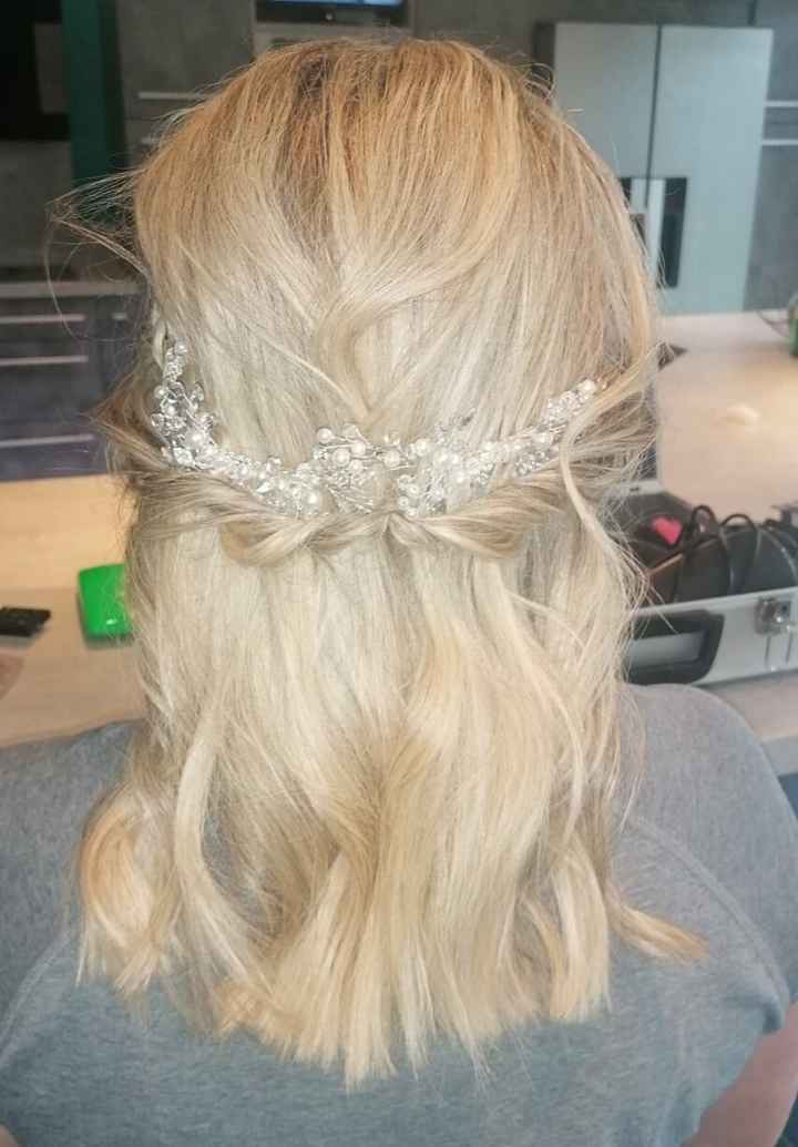 Un accessoire pour ta coiffure ! 🌸 2