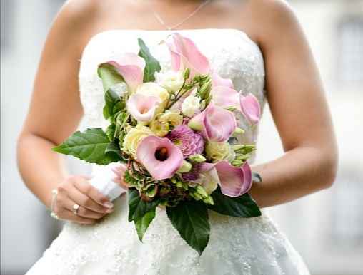 Bouquet de mariée avec des callas 7