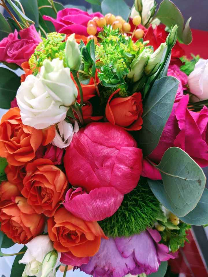 Pour votre bouquet de mariée vous préférez des roses ou des pivoines ? - 1