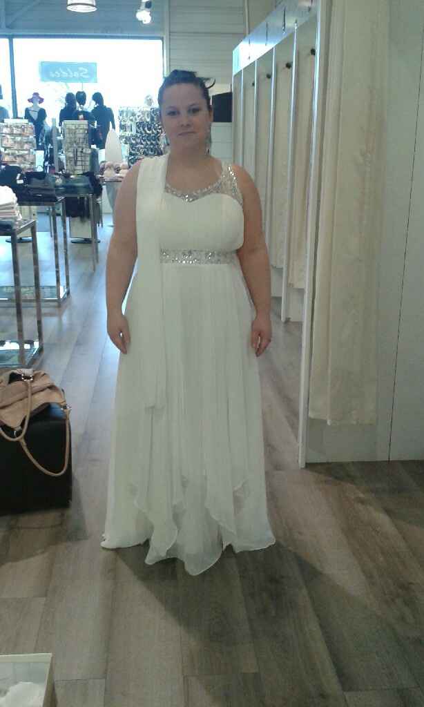 Robe des temoin - 1