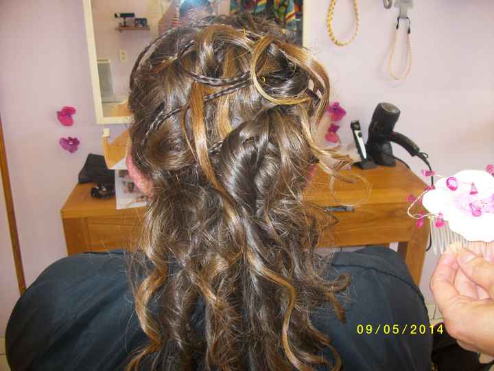 essayage coiffure chez ma coiffeuse en deux sevres