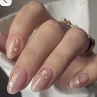 Quelle manucure est la plus jolie ? Thème du mariage, bohème et floral. - 2