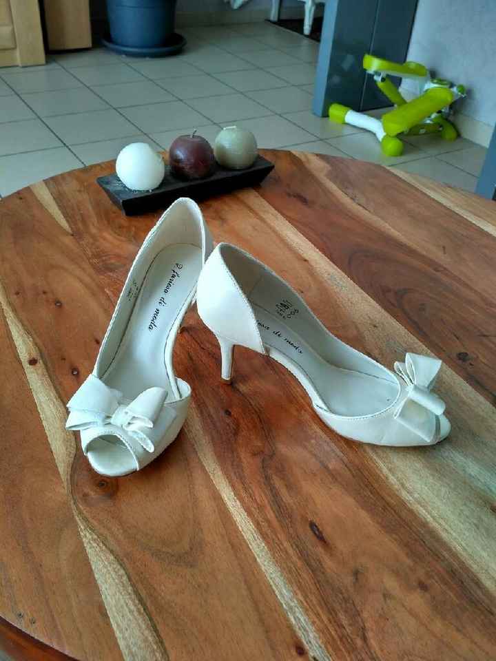 Montrez moi vos chaussures - 1
