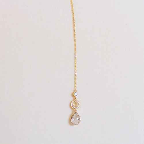  Collier et boucles pour la robe - 1