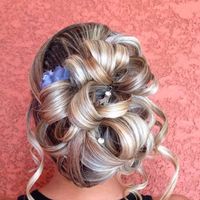 Votez pour votre chignon de mariée préféré parmi 17 photos ! - 2
