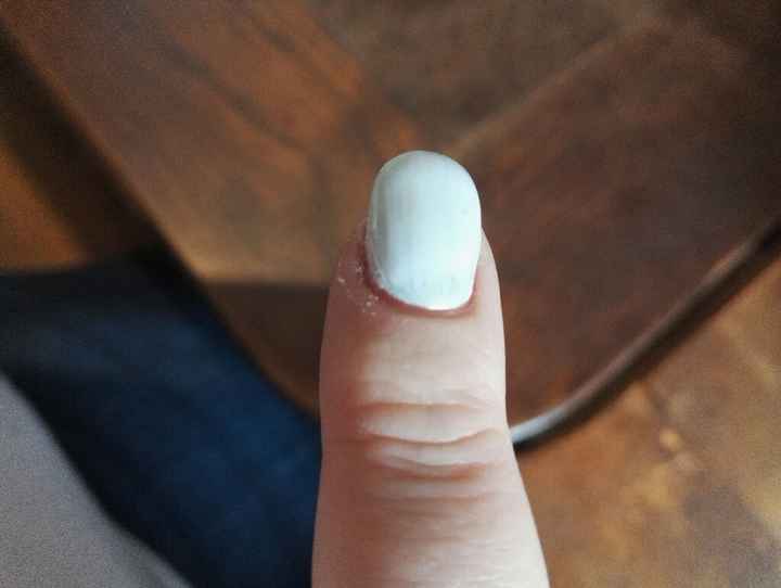 Déçue: essai manucure horrible.... - 1