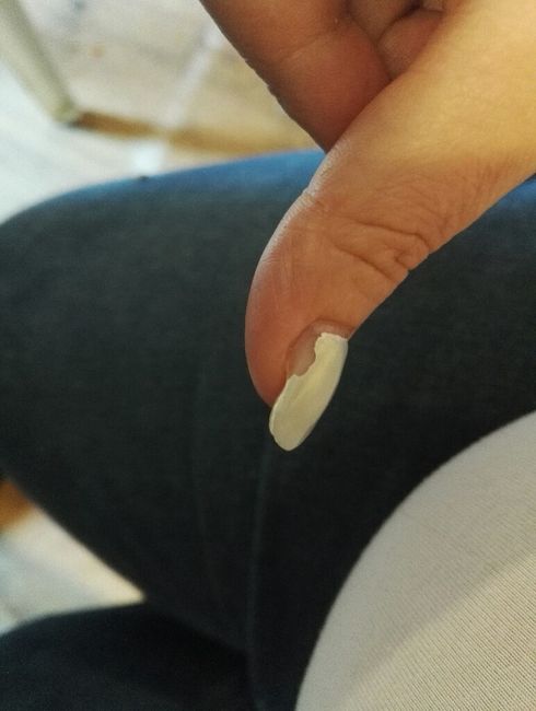 Déçue: essai manucure horrible.... - 1