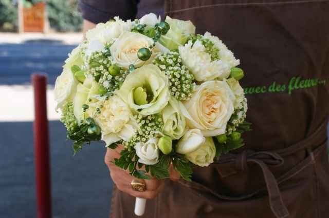 bouquet rond fleurs varier