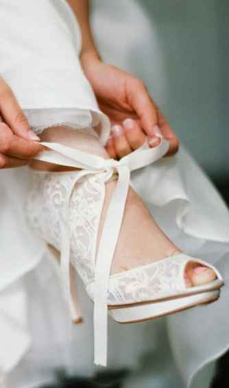 Chaussure dentelle 5
