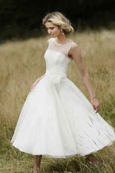 Robe courte jupon 2