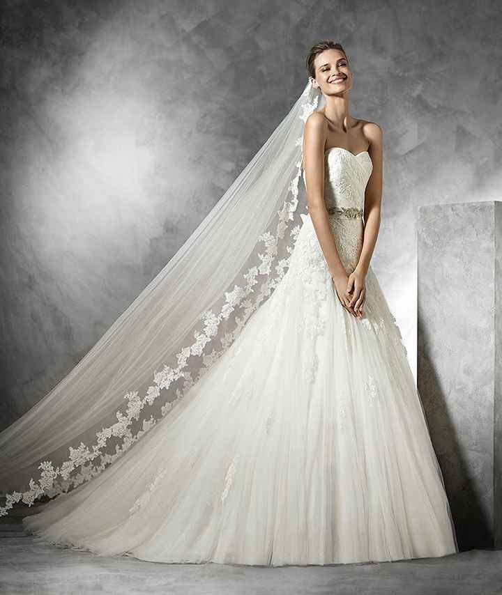 Robe 2016 Pronovias 1