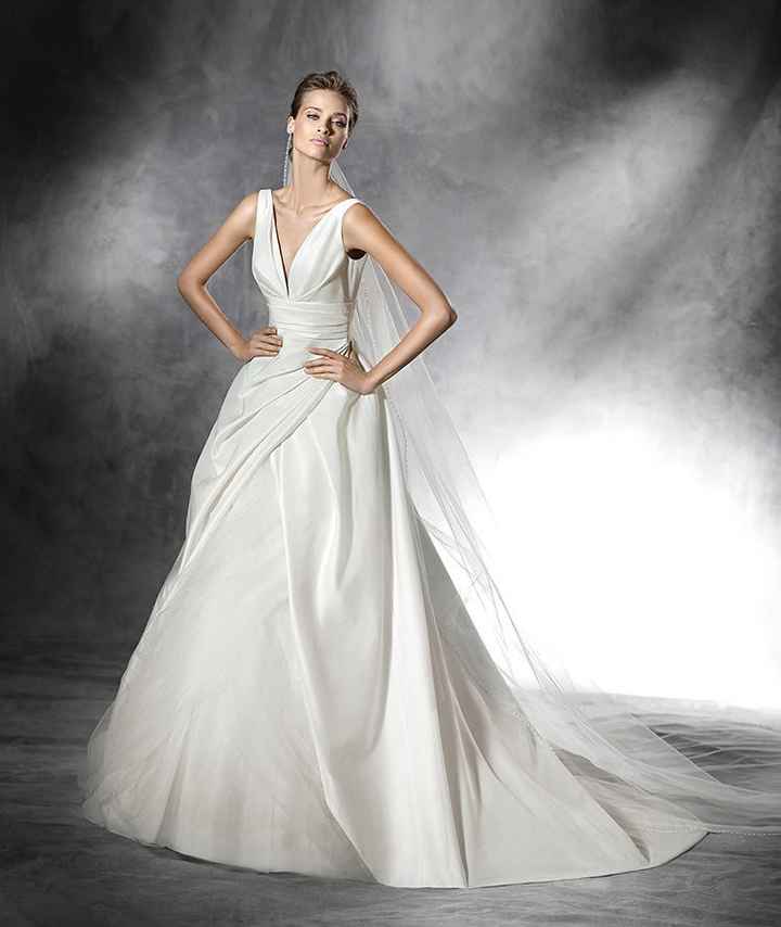 Robe 2016 Pronovias 4